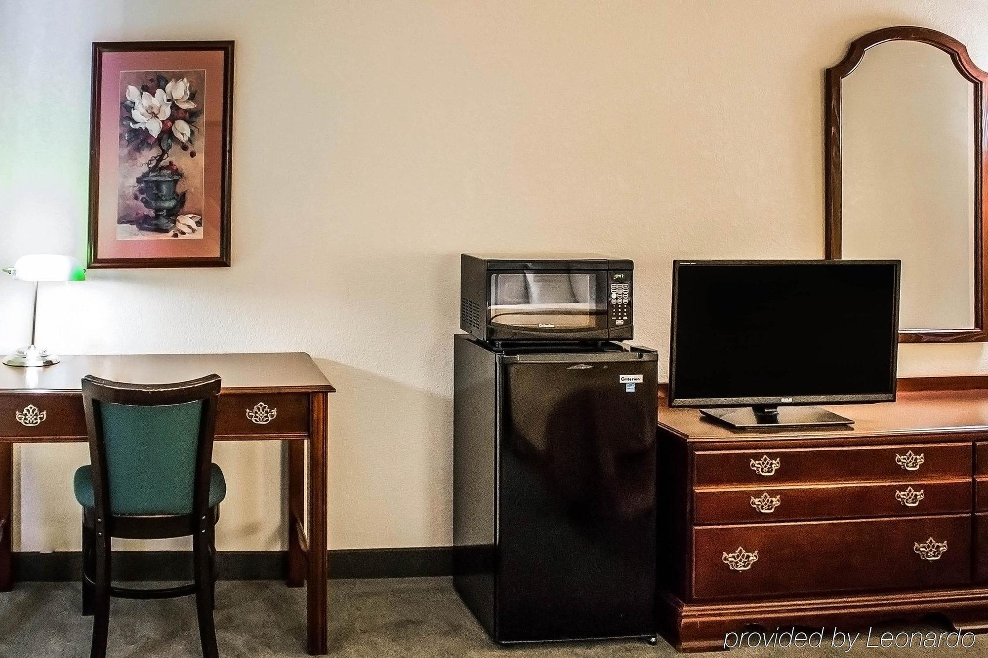 Quality Inn & Suites Bellville - Mansfield מראה חיצוני תמונה